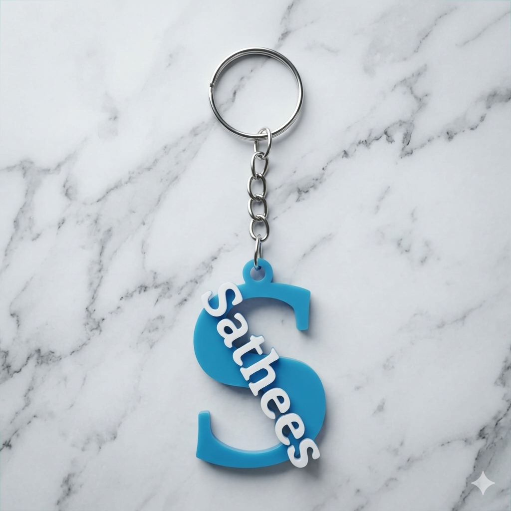 Customizable name and letter keychain