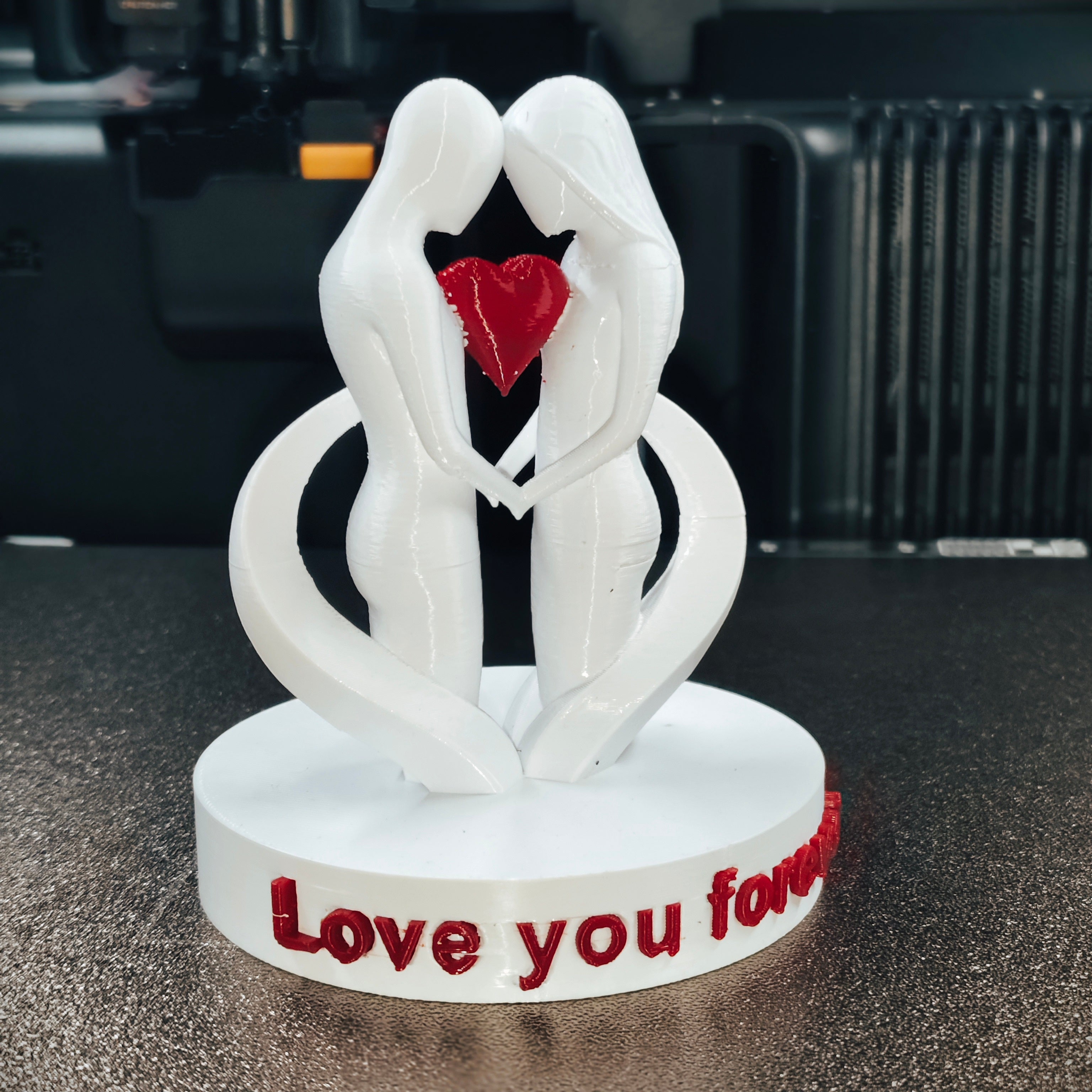 Forever Love Couple Statue