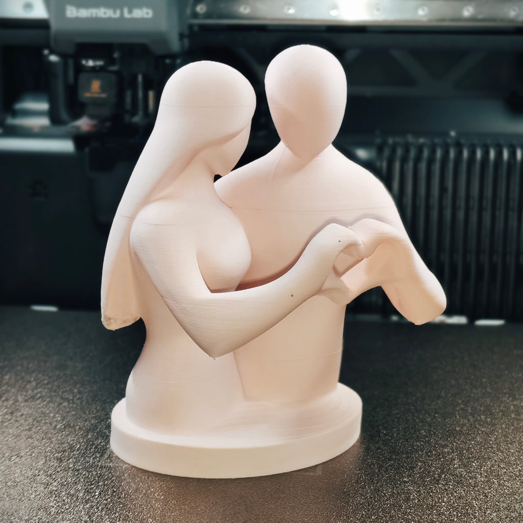 Love Gesture Couple Statue