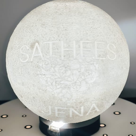 customize Lithophane Photo moon Lamp