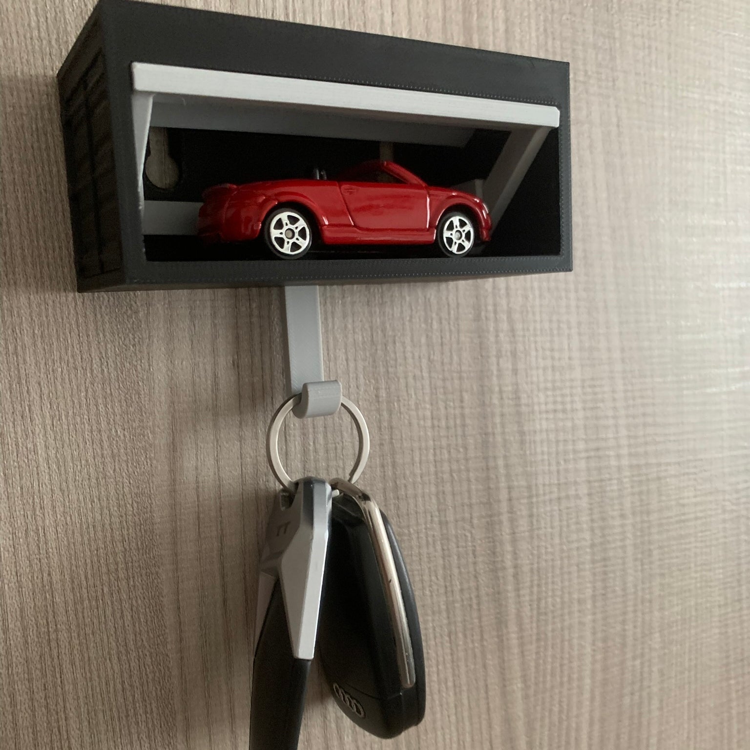 CCA PAGANI FONDA Revolucion with keyholder